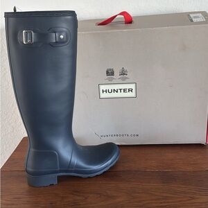Hunter Women's Black Rain Boots